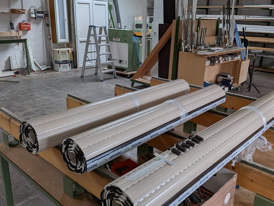 Rollladenpanzer aus heroal-Profilen in der eigenen Werkstatt
