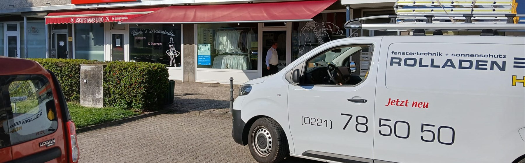 Servicefahrzeug von Rolladen Hohn im Einsatz in Köln